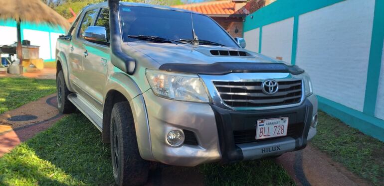 Uno de los lujosos vehículos incautados del poder de José Balboa.