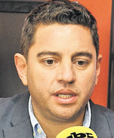Pedro Alliana (cartista). Diputado por Ñeembucú y titular de la ANR.