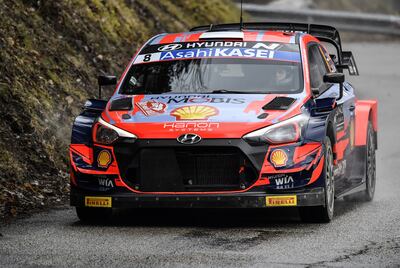 Ott Tanak es el líder en el Rally de Montecarlo