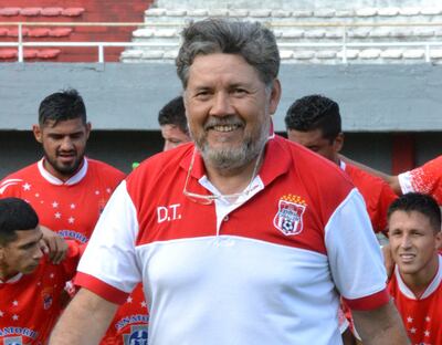 Gustavo Bobadilla debutará en Guatemala