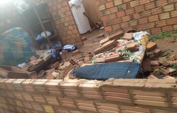 Una casa totalmente destruida en el distrito de Yhú.