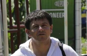 Fernando Sotelo, periodista, dijo que querella pretende acallar denuncias contra intendente de Trinidad.