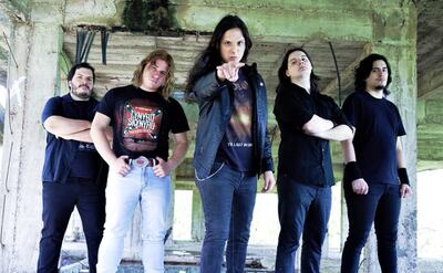 Con una nueva formación, el grupo Endgame se encuentra presentando su nuevo sencillo y videoclip.