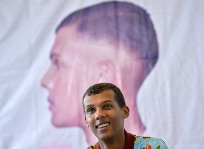 El artista belga Paul Van Haver, más conocido como Stromae, durante una conferencia de prensa en Ruanda.