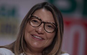 La futura primera dama de Brasil, Rosángela da Silva, conocida como “Janja”, organizó el acto de asunción del presidente electo Lula, supervisando hasta el último detalle para que Brasilia viva el domingo una “gran fiesta popular”.