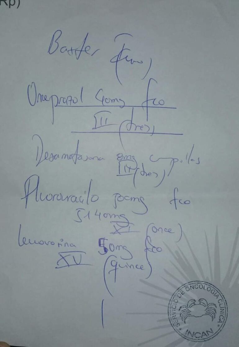Esta es la lista medicamentos que le urge a uno de los pacientes. No son caros pero se necesitan en gran cantidad, según Juana Moreno.