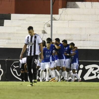 Iván Almeida habló del partido ante Libertad y su continuidad para el Clausura