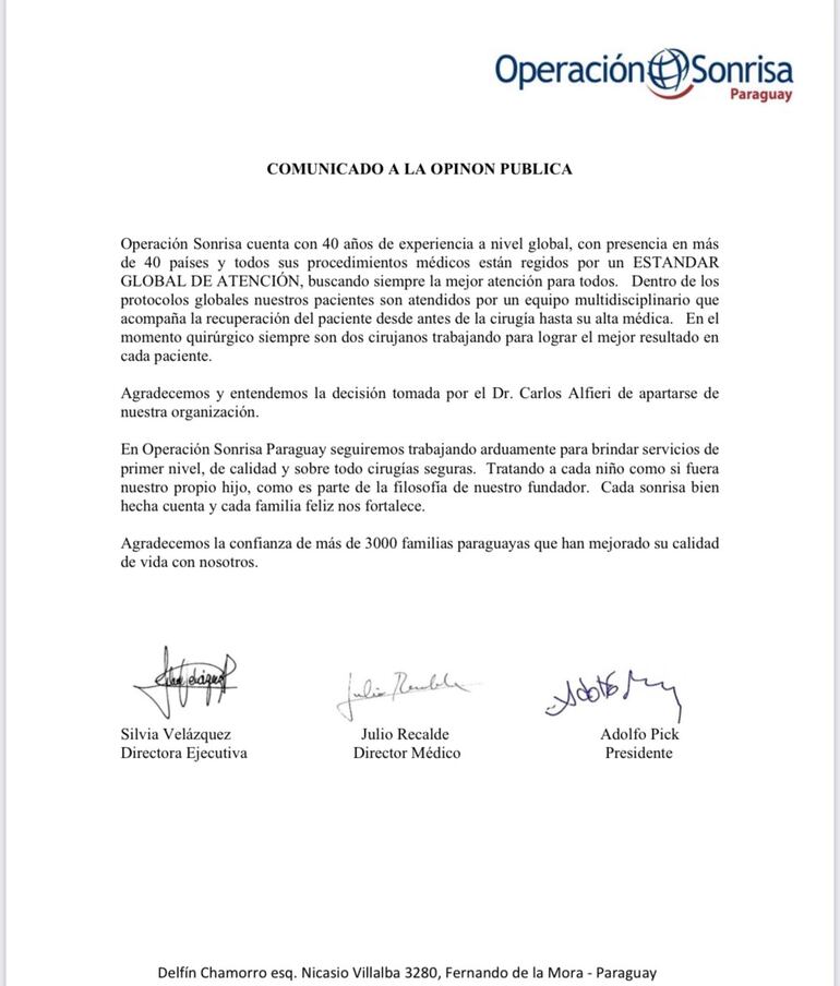 La Operación Sonrisa confirmó la renuncia del doctor Carlos Alfieri, luego de verse envuelto en denuncias por presunta mala praxis.