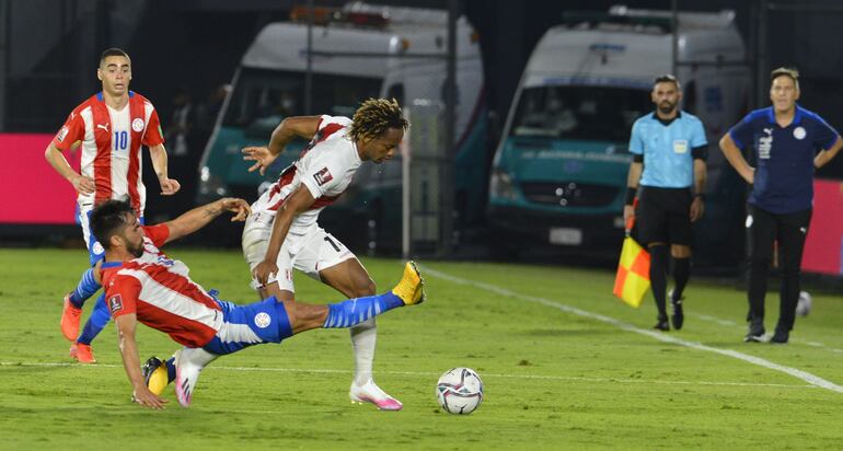 ARCENIO ACUÑA 08-10-20 DEPORTES
PARAGUAY & PERU