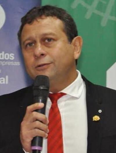 César Martínez, titular del Colegio de Contadores.