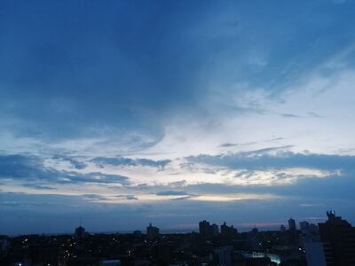 Los pronósticos anuncian menores probabilidades de tormentas eléctricas para el resto de la jornada.