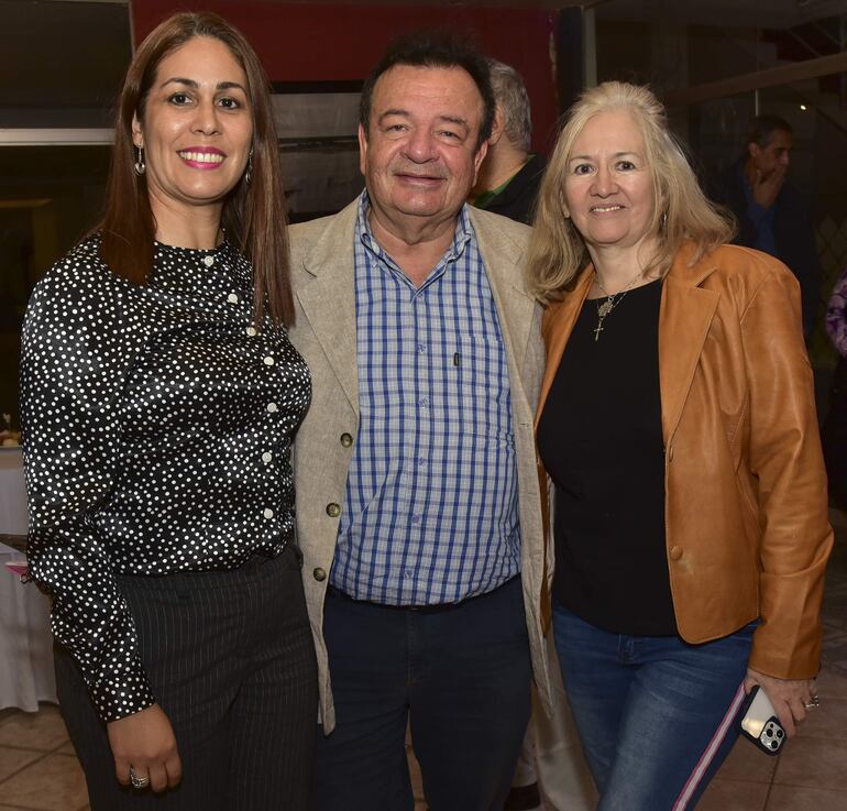 Ana Houdin, Rubén Centurión y Alba Nybroe.