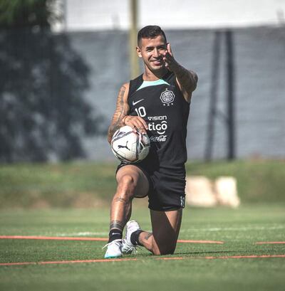Derlis González (28 años), subcapitán franjeado.