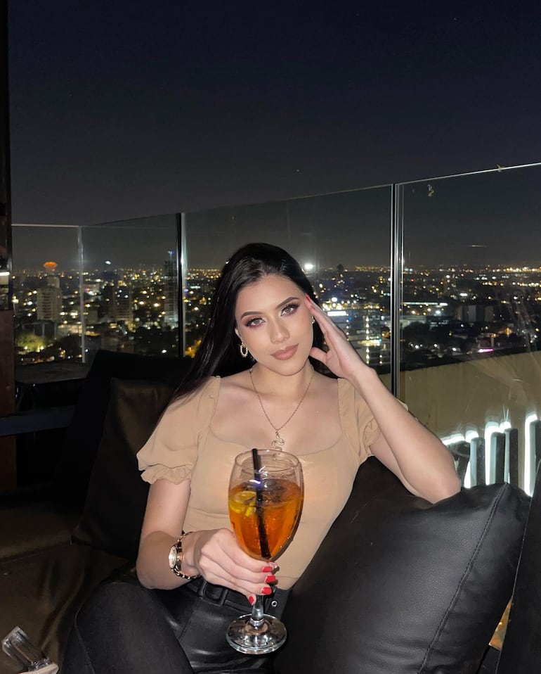 Yanina Villalba tiene 21 años y ya está rumbo a Manizales, Colombia. (Instagram/Yanina Villalba)