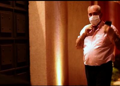 Amigos son los amigos. Ramón González Daher, imputado por lavado, llega al cumpleaños del imputado Melgarejo.