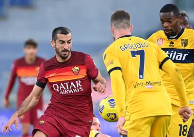 Roma derrotó al Parma en el calcio italiano