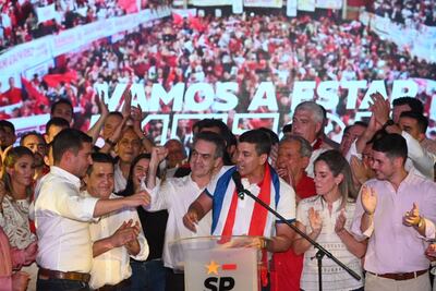 Santiago Peña en la ANR