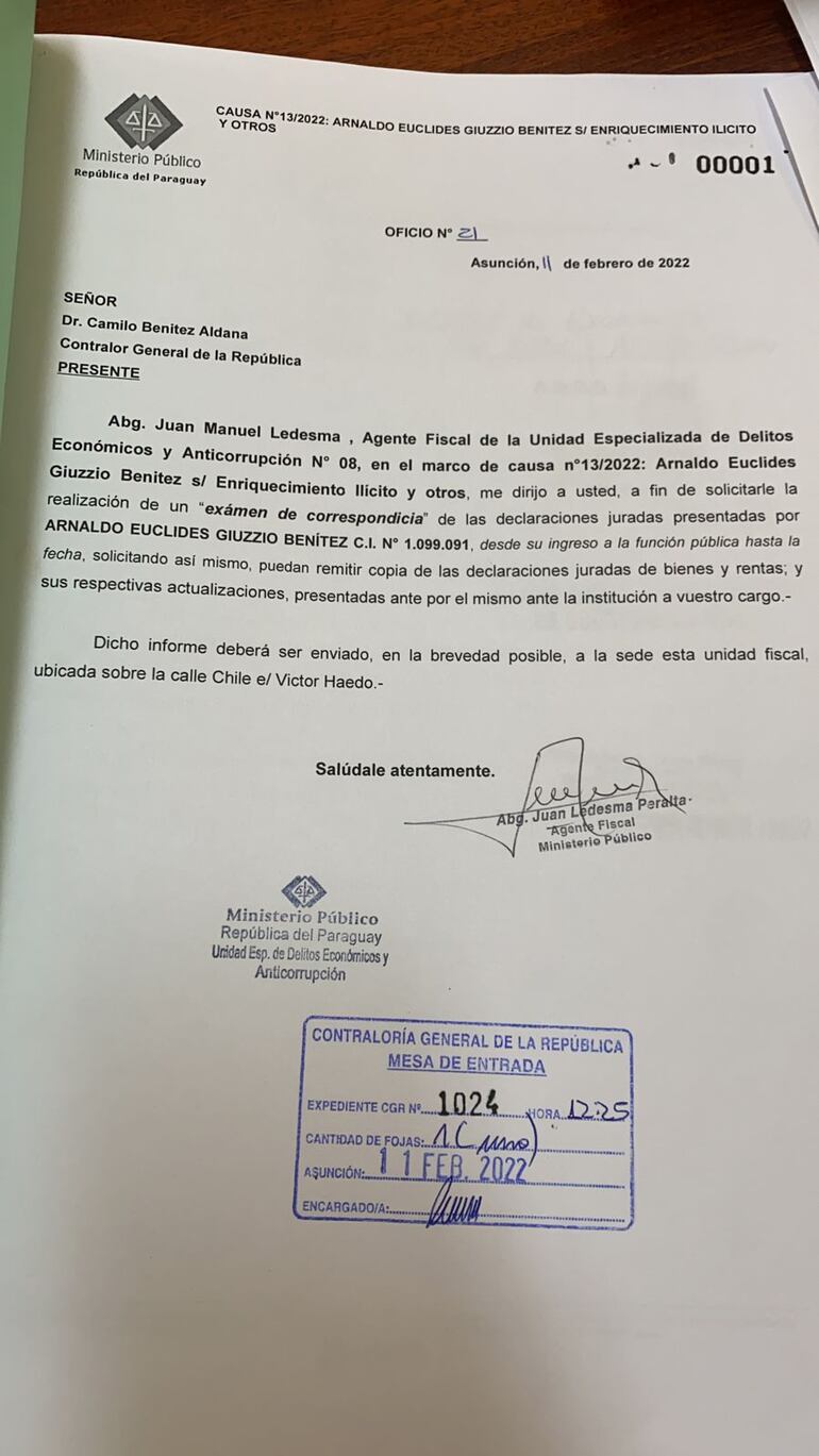 En menos de un mes, la Fiscalía ya pidió a la CGR un examen de correspondencia a Giuzzio.