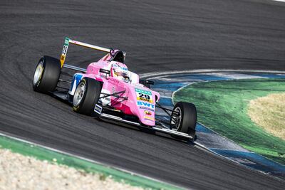 Joshua Duerksen ganó una carrera t en la siguiente fue undécimo.