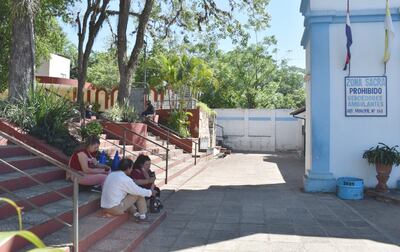 Desde finales de octubre los devotos comenzaron a llegar a la Basílica y a la zona del Tupãsy Ykua.