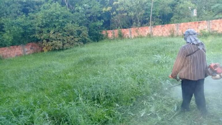 Intensifican las limpiezas para mitigar el impacto de la chikunguña en Itacurubí de la Cordillera