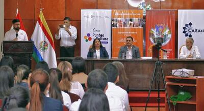 Acto de formación del Consejo Departamental de Patrimonios que se realizó hoy en el salón Mangoré de la Gobernación de Misiones sede en San Juan Bautista.