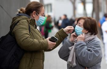 El estudio, en el que participaron 148 personas dadas de alta hasta junio del año pasado, es el mayor realizado para investigar a los pacientes convalecientes de covid-19.