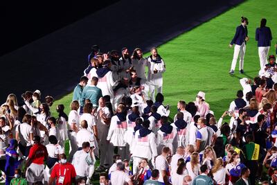 Los atletas de Estados Unidos en la ceremonia de clausura de los Juegos Olímpicos Tokio 2020.