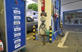 Tratarán de mantener los precios del combustible al menos por este mes.