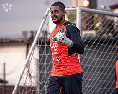 El "goleiro" Jean Paulo Fernandes estuvo ayer en el equipo base de Cerro Porteño.