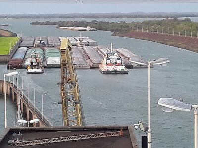 El objetivo es que las barcazas lleguen a los puertos de Argentina y Uruguay.
