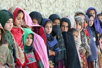 Niñas afganas, durante un evento educativo organizado por Pen Path, una iniciativa de la sociedad civil que brinda educación en áreas donde no hay escuelas, en Kandahar, Afganistán.