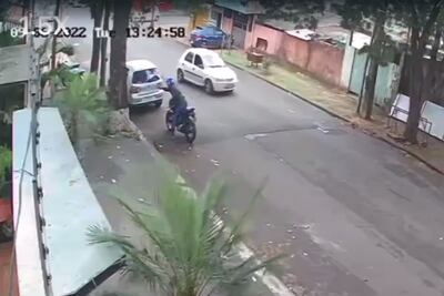 Momento del ataque al periodista Humberto Coronel en Pedro Juan Caballero.