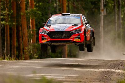 Fabrizio Zaldívar por los caminos de Finlandia. El paraguayo terminó cuarto en la WRC2 Junior