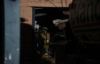 Un incendio de gran magnitud se registró este lunes en Villa Elisa.