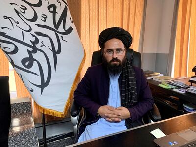 El portavoz del todopoderoso Ministerio para la Propagación de la Virtud y la Prevención del Vicio del Gobierno talibán, Mohammad Sadiq, capaz de influir en el destino de las afganas, asegura en una entrevista a Efe que las estudiantes podrán regresar a escuelas y universidades tras el parón invernal.