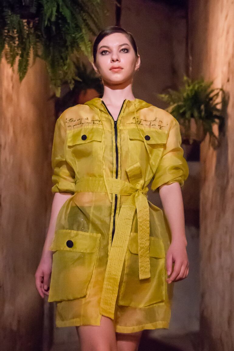 La marca Fauvè Gaubbè preentó su desfile mediante un live de Facebook e Instagram. Fotografía gentileza de Belén Peña.