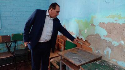 la Esc. Básc. Nº 264 Clotilde Emilia Paredes y el Colegio Nacional Dr. Emilio Cubas, que se encuentran en pésimas condiciones.