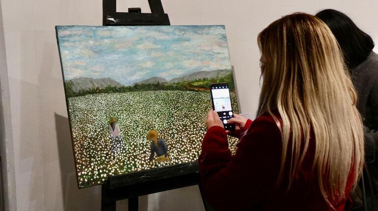 Bonita primavera, exposición colectiva de Adultos Mayores del Centro Paraguayo Japonés.