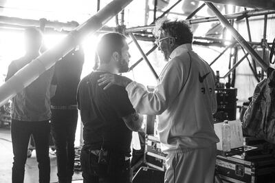 Guillermo Vargas en una instantánea capturada en pleno trabajo con Fito Páez.