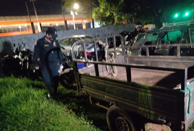 Lucas Fabián Baez Genez detenido junto a las evidencias del robo que llevaba en su motocarro.