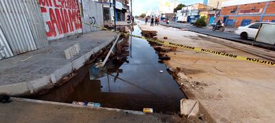 Peatones no pueden circular ni esperar bus en "zona metrobus".