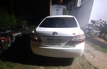 El automóvil quedó incautado en la comisaría jurisdiccional a disposición del Ministerio Público.