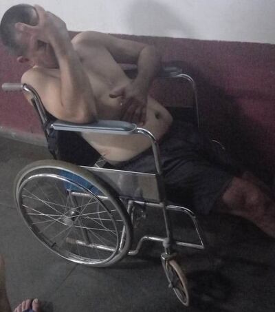 Nelson Augusto Brizuela Riveros fue auxiliado por su hijo y quedó internado en el Hospital Regional.