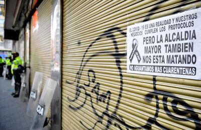 Europa  insta a reforzar las medidas sanitarias en los países para evitar nueva ola de contagios y ahogar más a la economía.