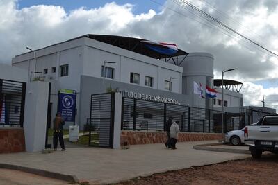 La Unidad Sanitaria de IPS de San Juan Bautista, Misiones tiene goteras y filtraciones. Además no cuenta con unidad de terapia intensiva (UTI).