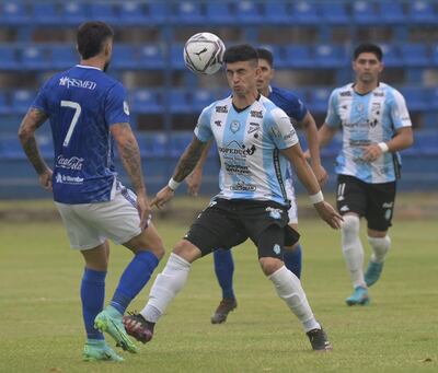 Sol de América y Guaireña jugaron en Villa Elisa.