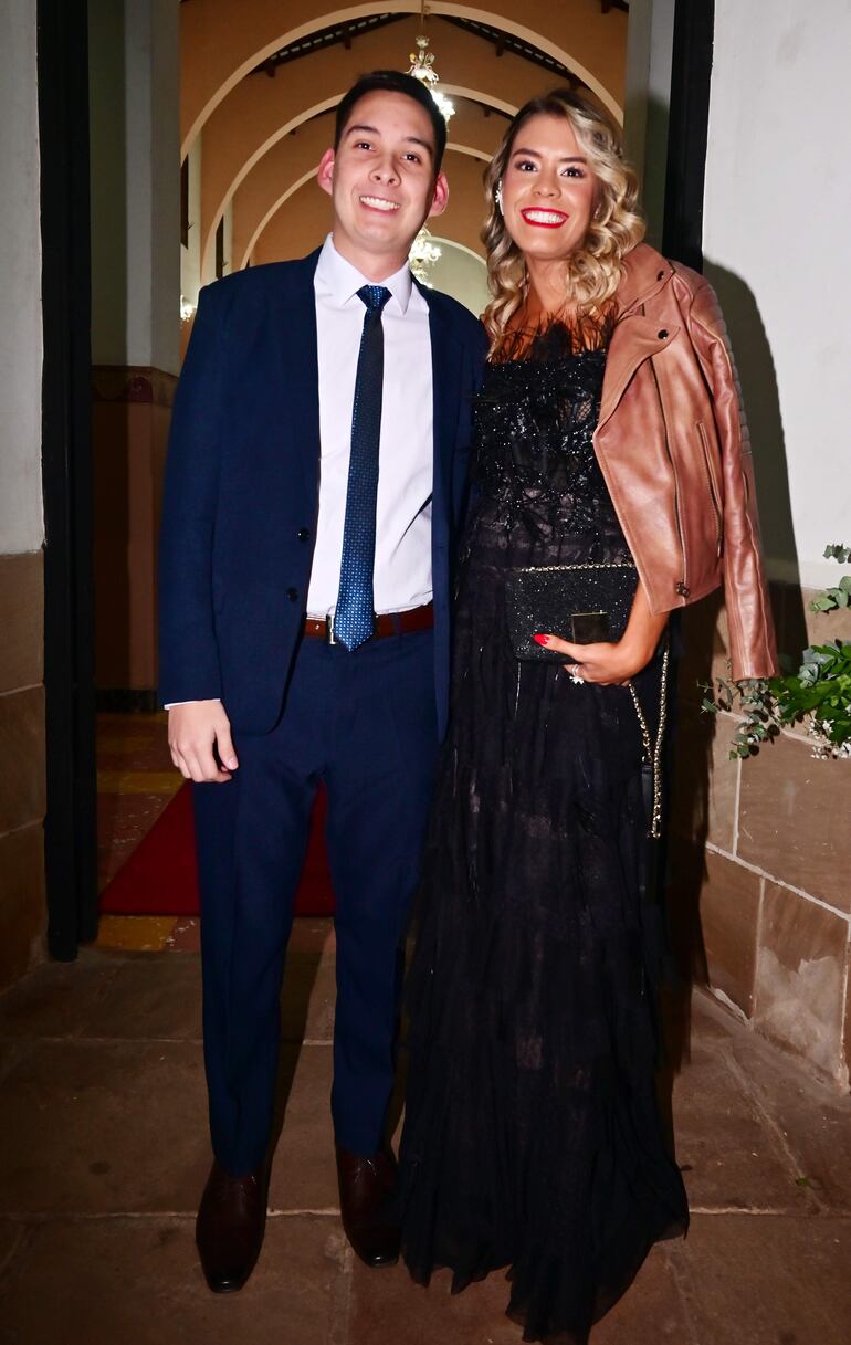 Andrés Garay y Ana Belén Garay.