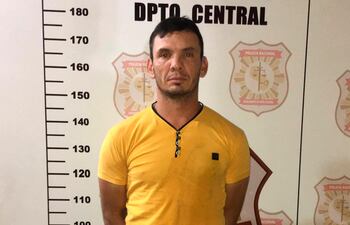 Víctor Manuel Glitz Velázquez, preso en el departamento Investigaciones de Central.