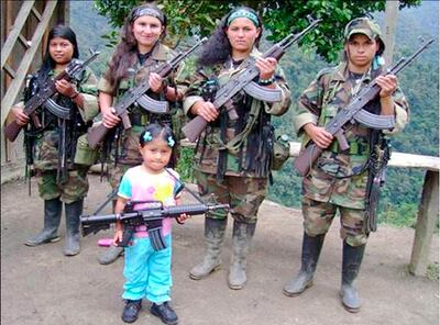 Niñas de diversas edades eran secuestradas, violadas y luego entrenadas para matar, por el grupo extremista FARC.
